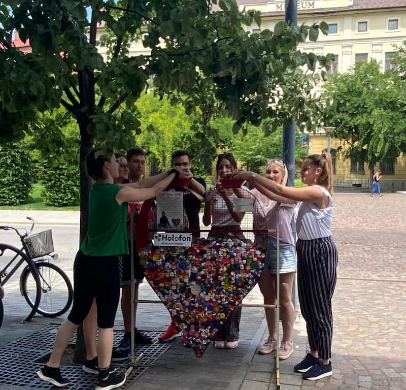 Örülünk, hogy segíthettünk